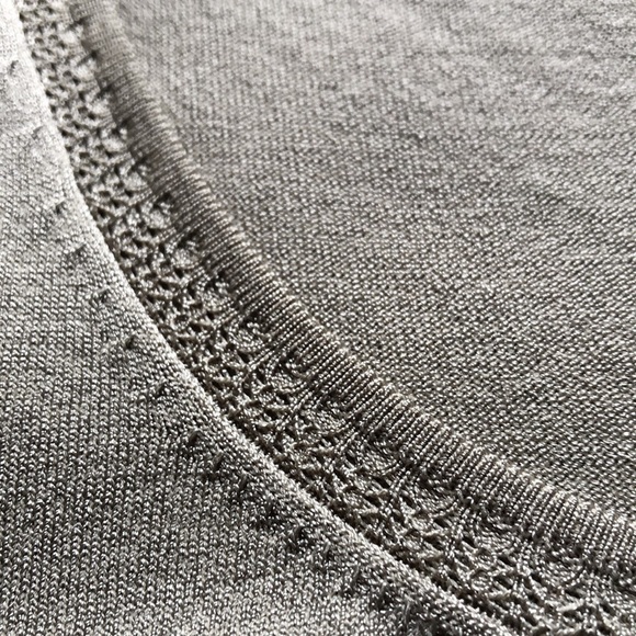 Sleeveless sweater tank size L - Picture 4 of 5